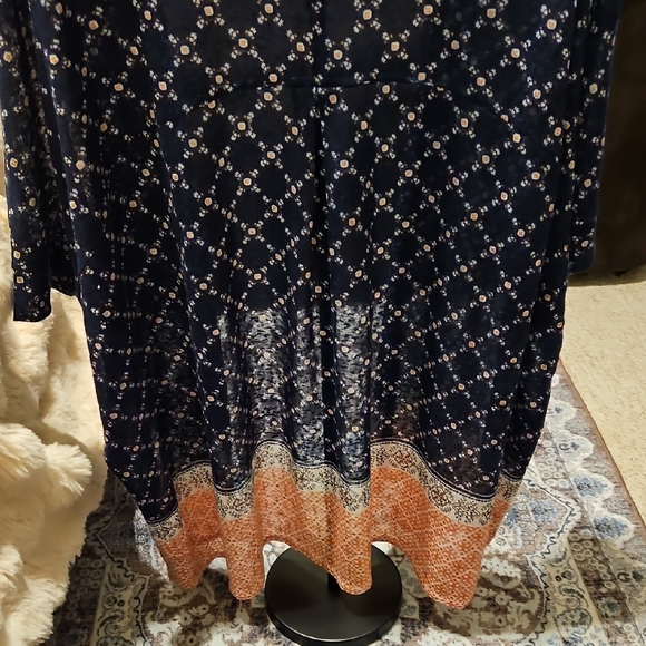 Torrid Blue and Orange Geometric Cardigan - Picture 6 of 10